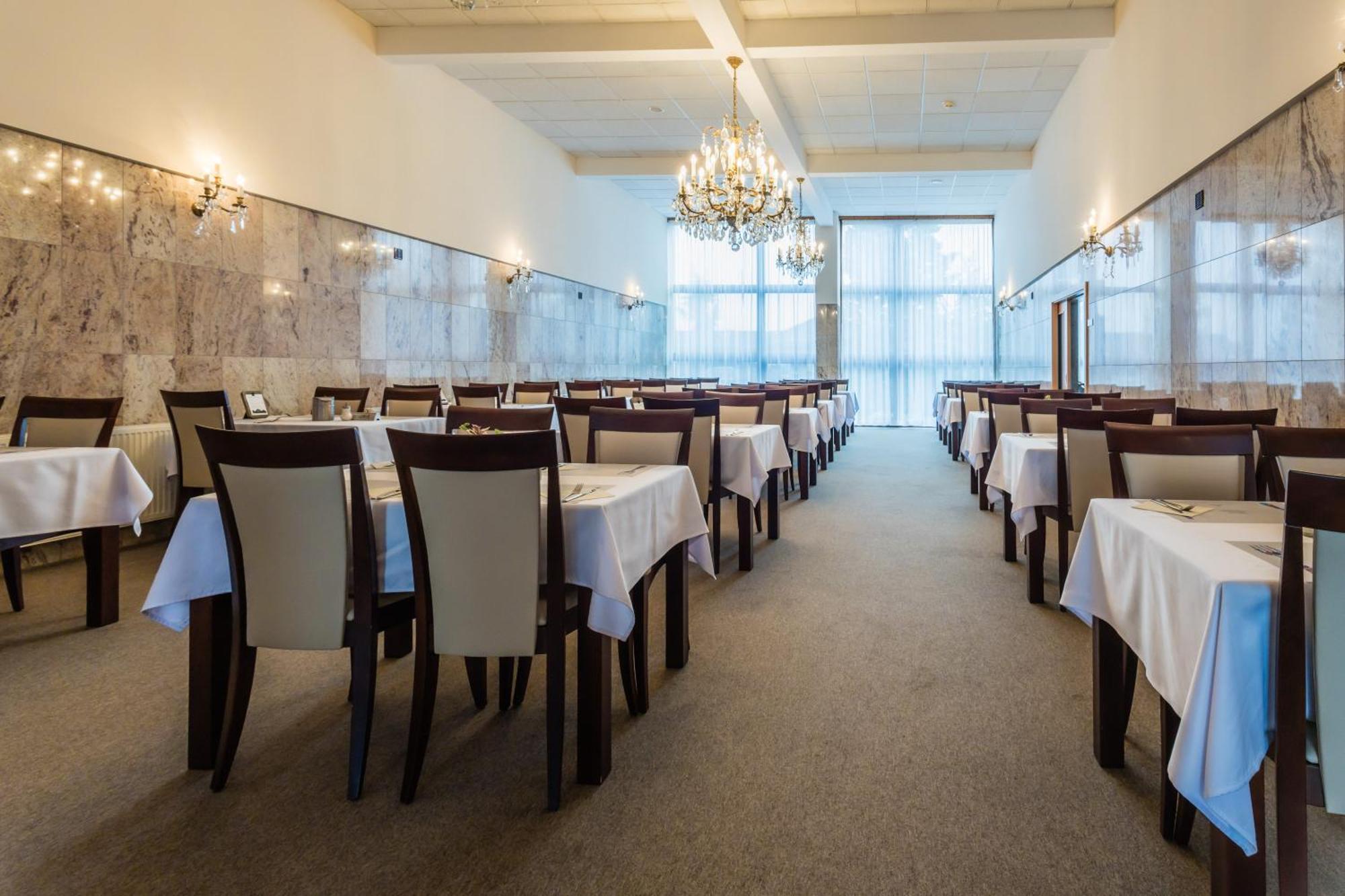 Lazensky A Wellness Hotel Nivamare Luhačovice Εξωτερικό φωτογραφία